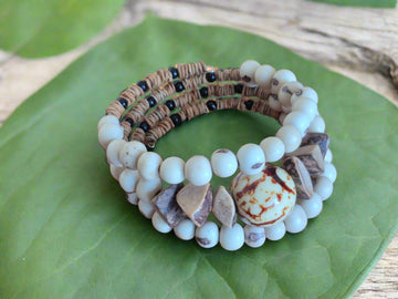 (white) - Tuyuca Bracelet